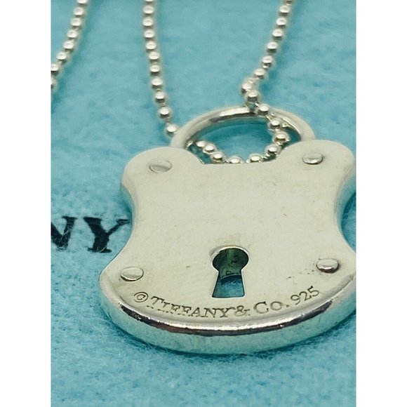 Tiffany & Co 925 Sterling Silver Lock Key Hole Charm Pendant 24x15MM 18” Bead - Picture 6 of 10
